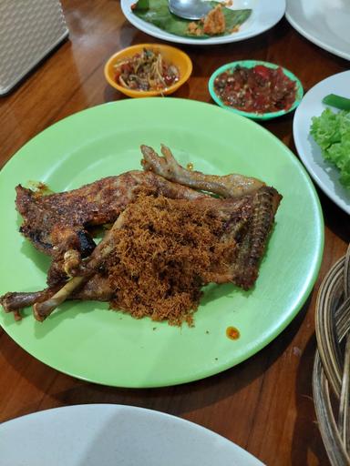 AYAM GORENG FATMAWATI