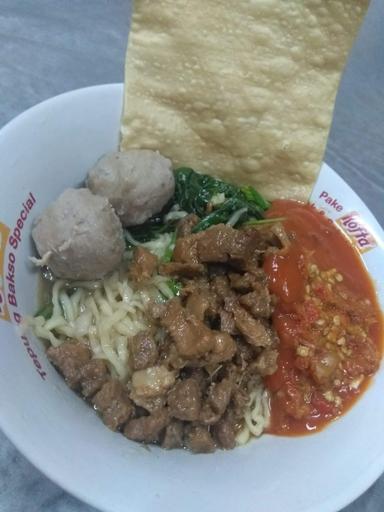 BAKSO BERANAK MAS TOTO