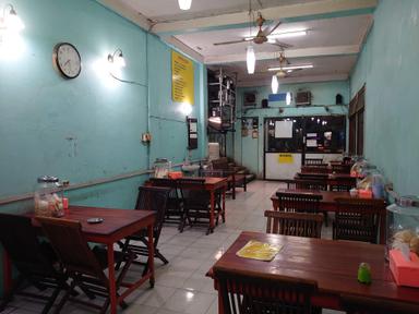 WARUNG PALEMBANG CEK RINA