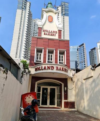 HOLLAND BAKERY TANAH ABANG