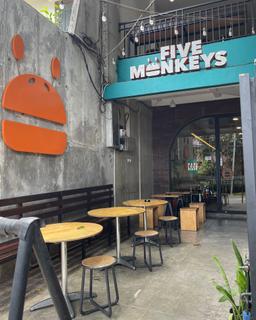 FIVE MONKEYS BURGER - PANGLIMA POLIM