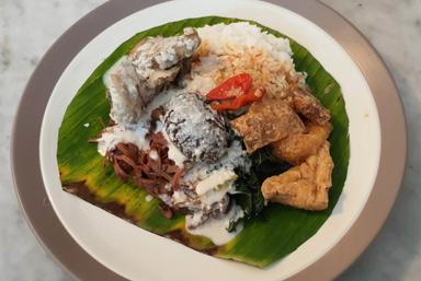 GUDEG KANDJENG