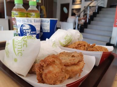 KFC - GUNAWARMAN