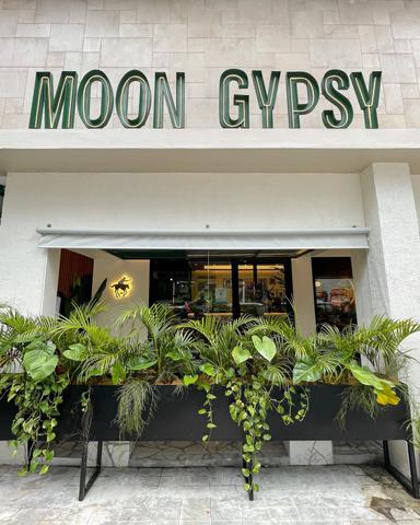 MOON GYPSY