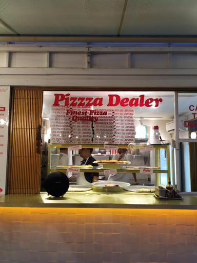 PIZZZA DEALER