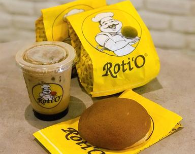 ROTI'O - BLOK M