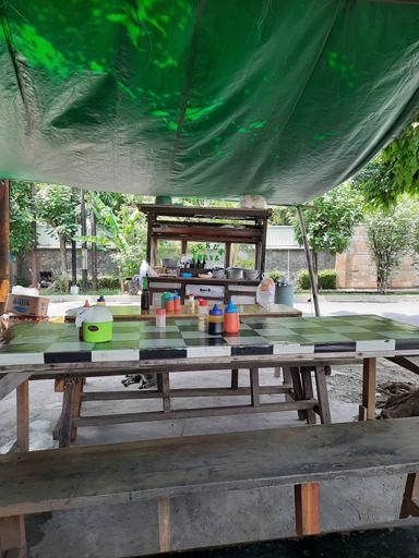 BUBUR AYAM PAK NDUT PERMATA HIJAU