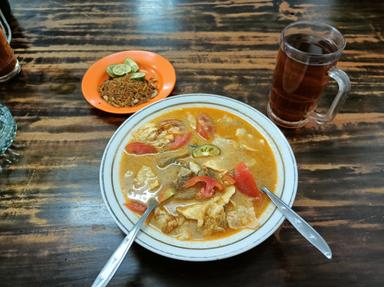 SOTO BETAWI SAMBUNG NIKMAT