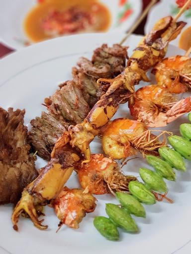 WARUNG NASI UDUK BETAWI H. SYATIRI