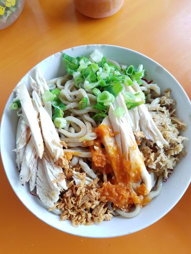 BAKMI ATIONG