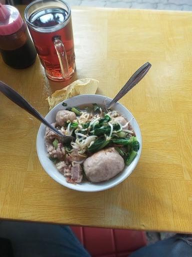 BAKSO ARI