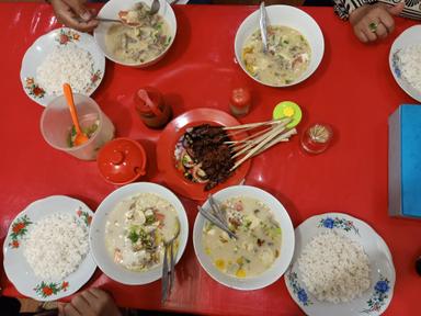 TIGA SAUDARA SOP KAKI KAMBING, SOP DAGING SAPI & SATE KAMBING