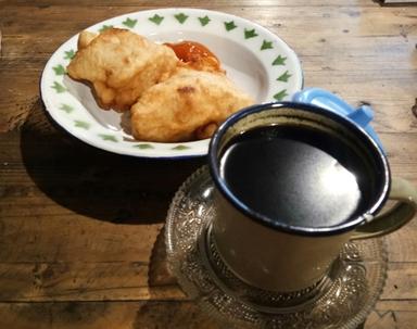 WARUNG KOPI MBAH UTI