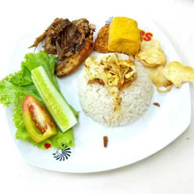 AYAM GORENG PEMUDA SURABAYA