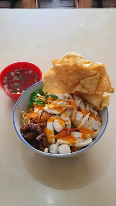 BAKMI KEPITING AHOK 36