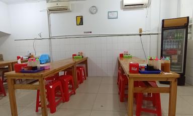 BAKMI KEPITING TANJUNG PURA KELAPA GADING