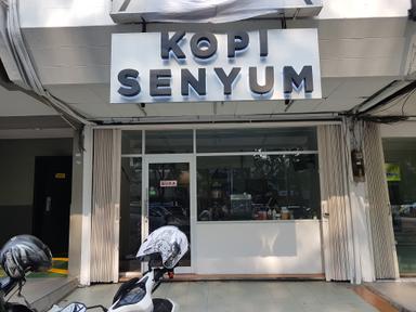 KOPI SENYUM