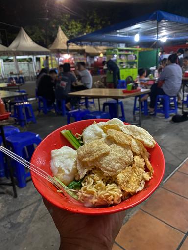 RAFFLES KELAPA GADING - STREET FOOD