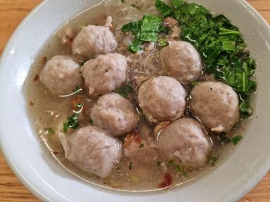 BAKSO HUNTER CAB GADING