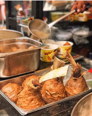 BAKSO RUSUK JOSS KEMAYORAN