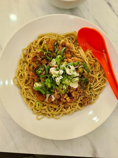 BAKMIE ALOI - PURI KEMBANGAN