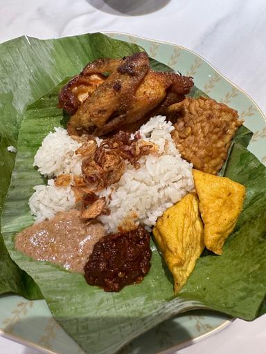 NASI UDUK KEBON KACANG HJ. ELLYA