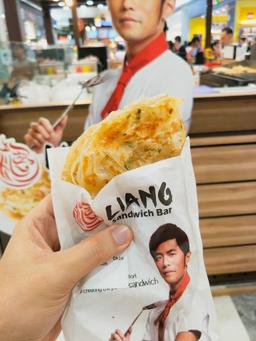 LIANG SANDWICH BAR