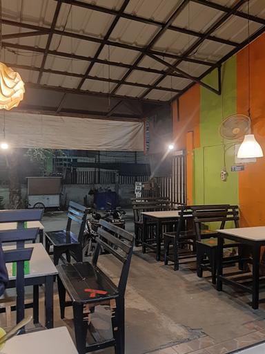 CAFE BALI - WALANG BARU