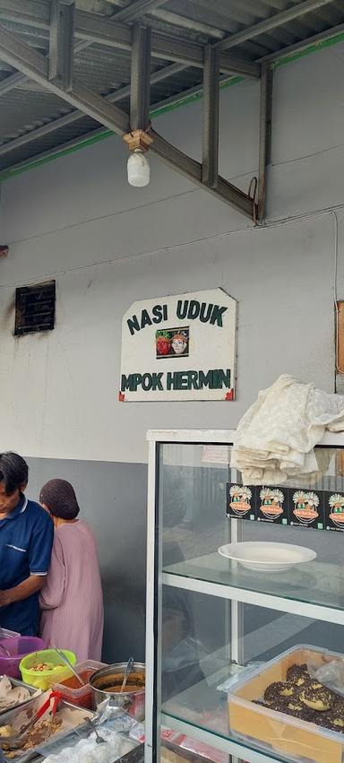 NASI UDUK MPOK HERMIN