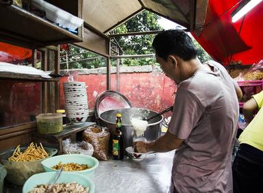 BUBUR AYAM BARITO