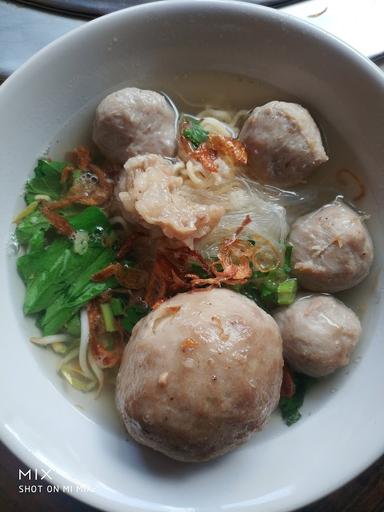 BAKSO KOMBOR