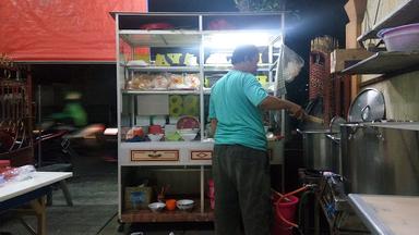 MIE AYAM BANGKA TOP 88, MATRAMAN