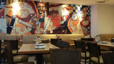 PIZZA HUT RESTORAN - MANGGA DUA MALL