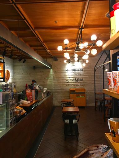 J. CO. DONUTS & COFFEE - TEBET