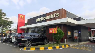 MCDONALDS DUTA GARDEN