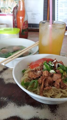 BAKMI MUSTIKA