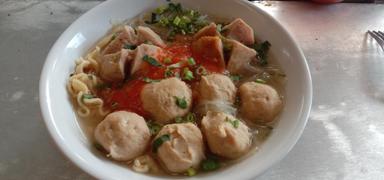 BAKSO & MIE AYAM SUTET PAKDE SUBUR