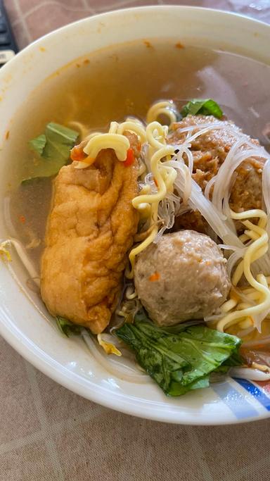 BAKSO RUSUK JOSS CAWANG