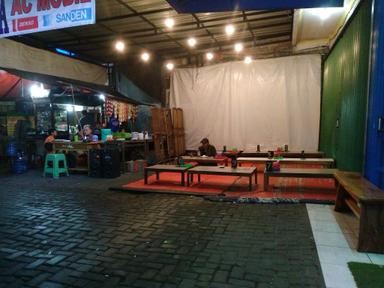 KEDAI TIFOSI