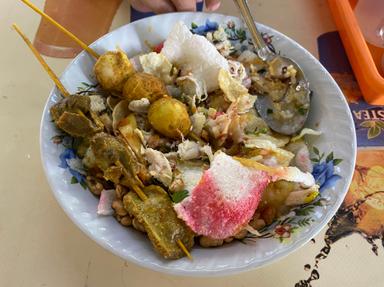 SOTO MIE BOGOR TEH USY