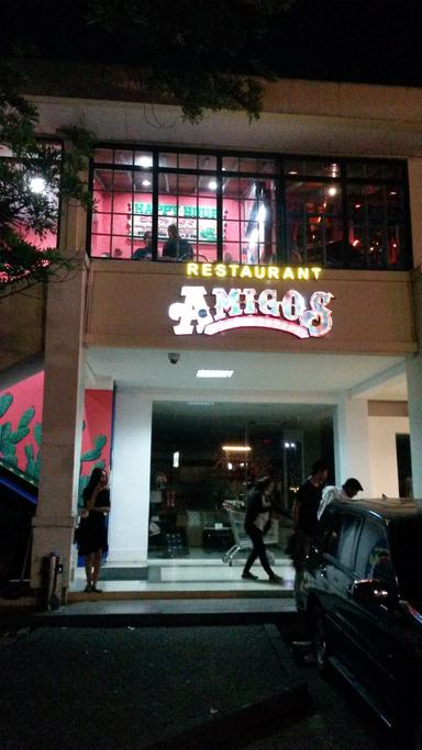 AMIGOS BAR & CANTINA KEMANG