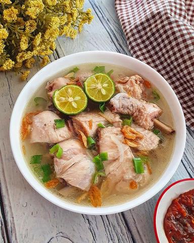 SOP AYAM PAK MIN - MANTRAMAN