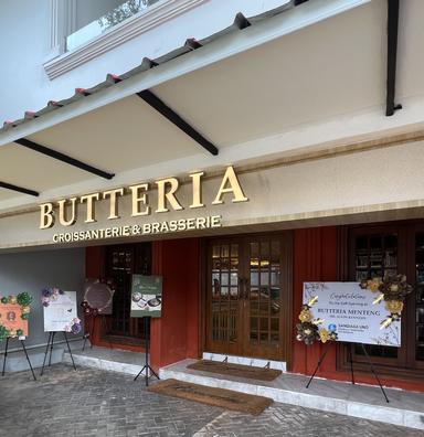 BUTTERIA MENTENG