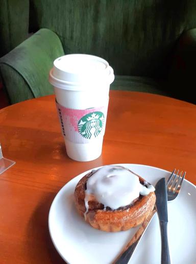 STARBUCKS - PLAZA MENTENG