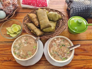 COTO MAKASSAR SEJAHTERA RUMAH MAKAN KHAS MAKASSAR