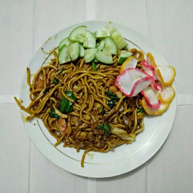 NASI GORENG KUNING AREMA (BINUS)