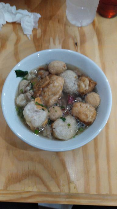 TUTUP BASO ACI AKANG KOTA BAMBU (KOBAM)