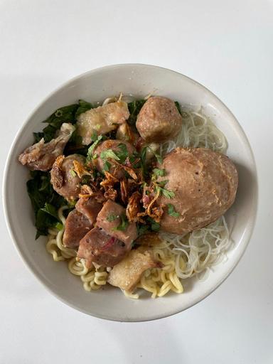 BAKSO SOPO NYONO MAS JONO