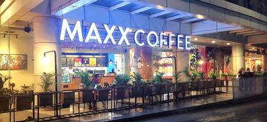 MAXX COFFEE - PEJATEN VILLAGE
