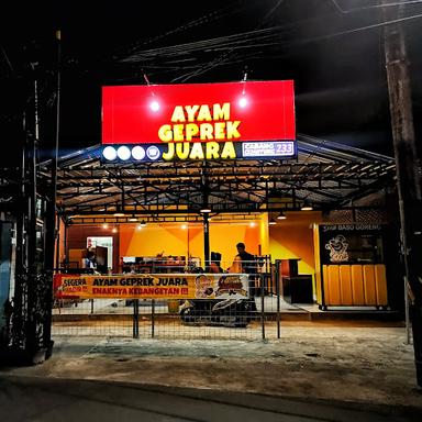 AYAM GEPREK JUARA CIJANTUNG